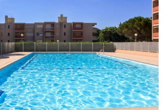 Appartement Paisible Avec Vue Panoramique Mer Et Acces Direct Plage Борм-ле-Мімоза Екстер'єр фото